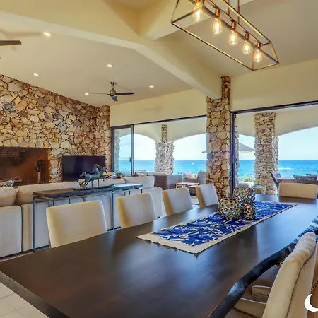 Beachside Paradise, Heated Pool, Sunsets & Bbq-3